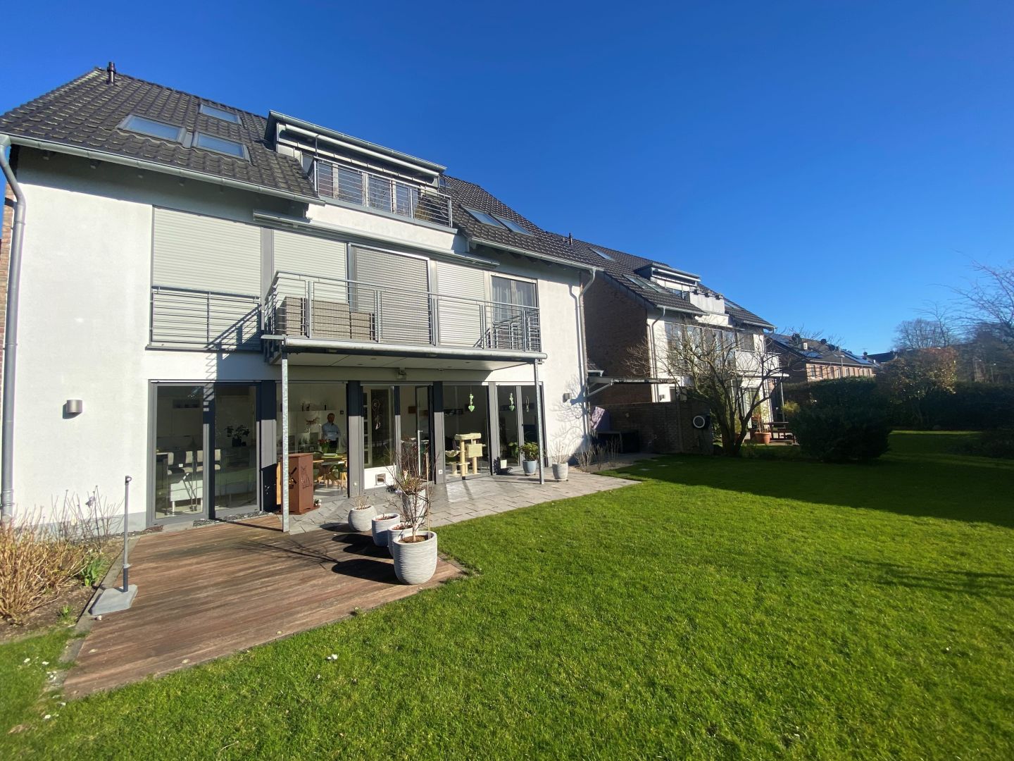 Ansicht 17 von: Absolute Rarität:     2 Mehrfamilienhäuser Bj. 2005 mit 6 luxuriösen Wohnungen im Neusser Süden